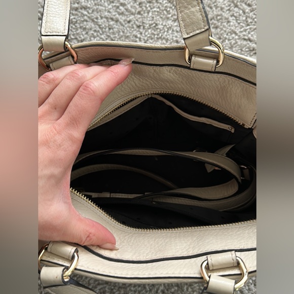 Kate Spade purse - Picture 4 of 4